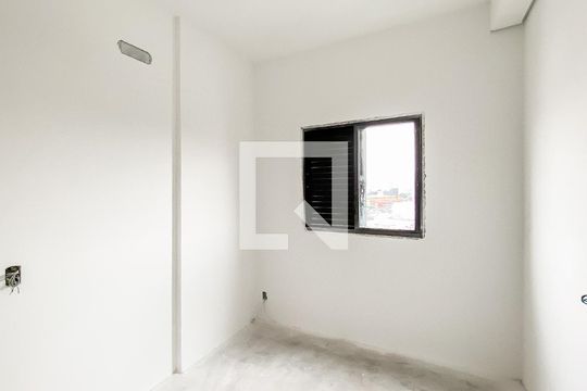 Quarto 1 de apartamento à venda com 2 quartos, 40m² em Vila Carmosina, São Paulo