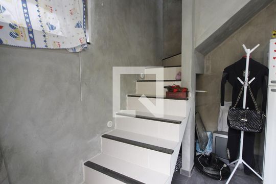 Sala/Cozinha de kitnet/studio para alugar com 1 quarto, 150m² em Parque Eldorado 2, Cabo Frio