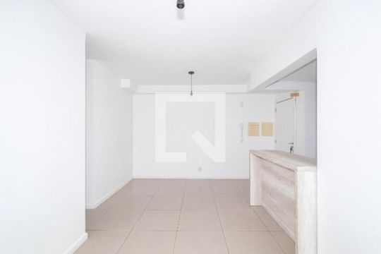 Sala de apartamento para alugar com 2 quartos, 55m² em Passo d’Areia, Porto Alegre