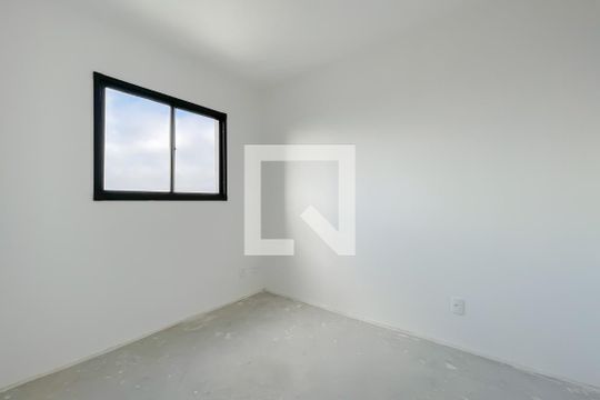 Quarto 1 de apartamento à venda com 2 quartos, 43m² em Vila dos Remedios, Osasco