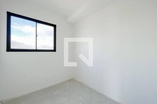 Quarto 2 de apartamento à venda com 2 quartos, 43m² em Vila dos Remedios, Osasco