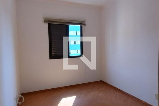 Suíte  de apartamento para alugar com 3 quartos, 83m² em Parque Residencial Aquarius, São José dos Campos