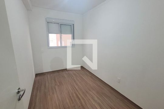 Quarto 1 de apartamento para alugar com 2 quartos, 45m² em Cidade São Mateus, São Paulo
