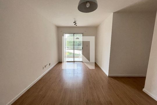Sala de apartamento à venda com 3 quartos, 78m² em Jaguaré, São Paulo