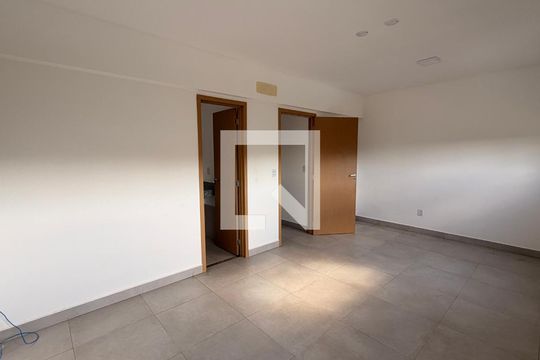 Suíte 1 de casa de condomínio para alugar com 2 quartos, 249m² em Conjunto Residencial Storil, Aparecida de Goiânia