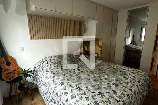 Apartamento à venda com 2 quartos, 62m² em Vila Isa, São Paulo