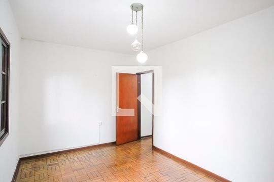 Quarto 1 de casa para alugar com 2 quartos, 150m² em Santa Paula, São Caetano do Sul