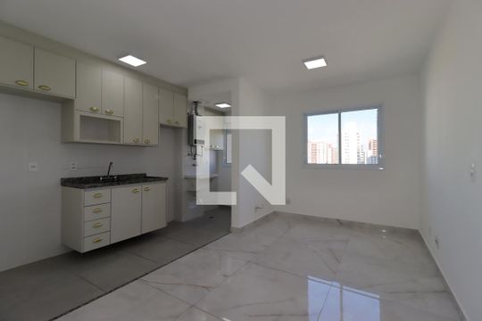 Sala de apartamento para alugar com 2 quartos, 47m² em Centro, Santo André