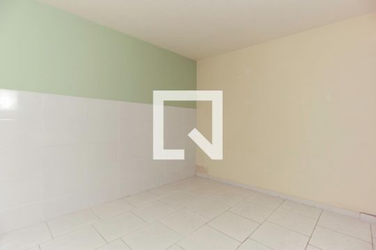 Sala/Quarto  de casa para alugar com 1 quarto, 42m² em Parque Peruche, São Paulo