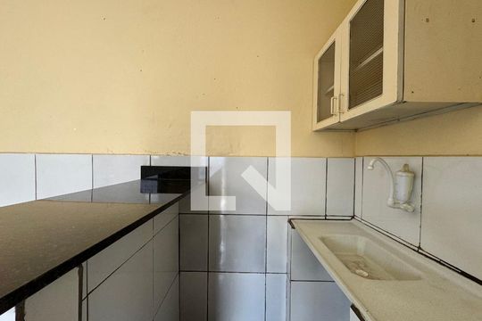 Kitnet de kitnet/studio para alugar com 1 quarto, 20m² em Ceilândia, Brasília