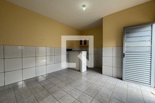 Kitnet de kitnet/studio para alugar com 1 quarto, 20m² em Ceilândia, Brasília