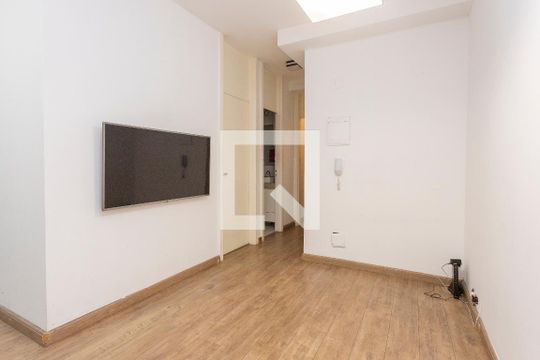 Sala de apartamento para alugar com 2 quartos, 65m² em Cidade Ademar, São Paulo