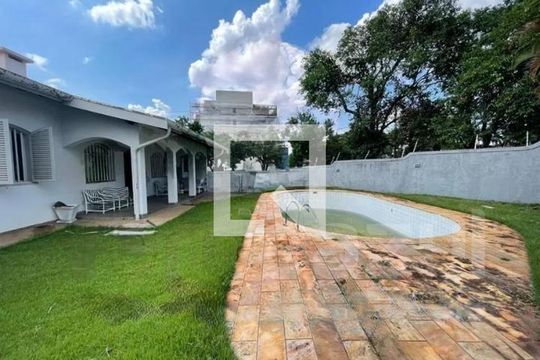 Casa para alugar com 3 quartos, 695m² em Nova Campinas, Campinas