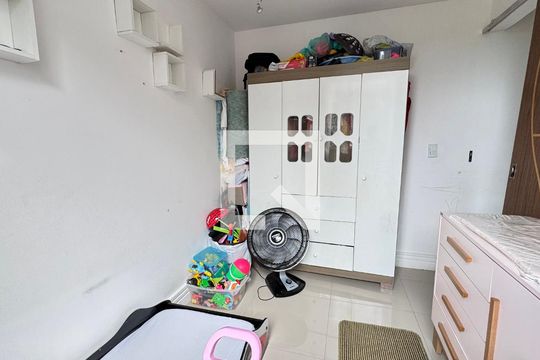 Quarto 2 de apartamento para alugar com 2 quartos, 49m² em Mussurunga, Salvador
