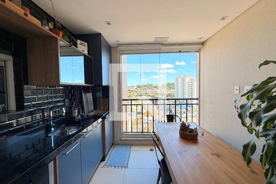 Sacada de apartamento à venda com 2 quartos, 83m² em Gramadão , Jundiaí