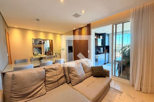 Sala de apartamento à venda com 2 quartos, 83m² em Gramadão , Jundiaí