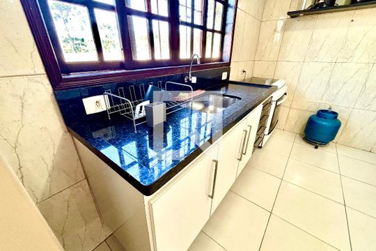 Cozinha de casa para alugar com 3 quartos, 160m² em Vila Cristina, Ferraz de Vasconcelos