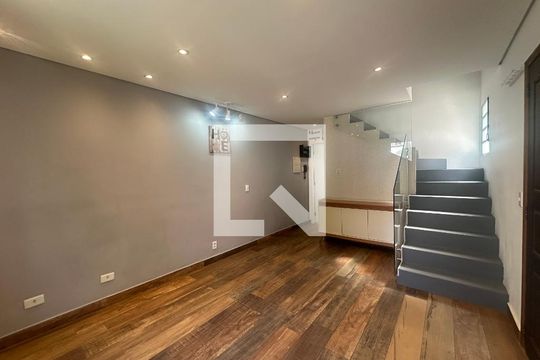 Casa de Condomínio à venda com 2 quartos, 128m² em Jardim California, Barueri