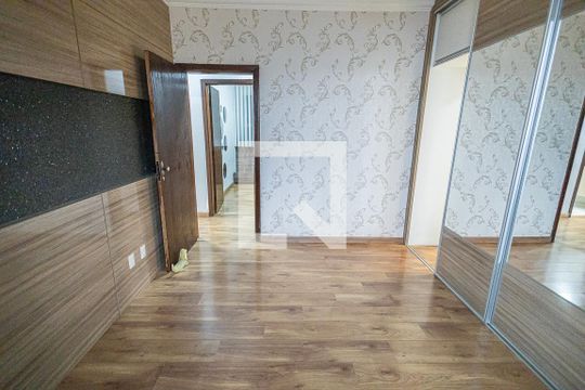 quarto 1 / suite de casa para alugar com 4 quartos, 518m² em Castelo, Belo Horizonte