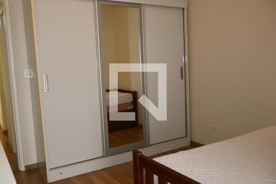 Suíte 1 de casa à venda com 3 quartos, 152m² em Vila Ema, São Paulo