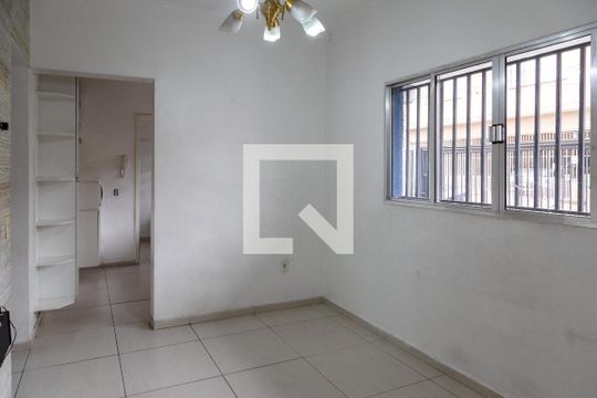 Sala de apartamento à venda com 2 quartos, 58m² em Vila Zamataro, Guarulhos