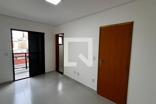 Suite de apartamento à venda com 2 quartos, 69m² em Vila Metalúrgica, Santo André