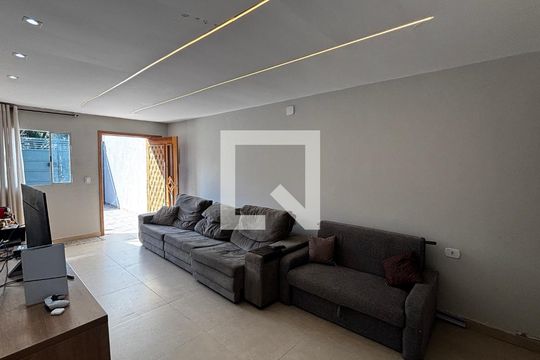 Sala de casa à venda com 3 quartos, 120m² em Parque das Nações, Santo André