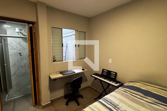 Suite 1 de casa à venda com 3 quartos, 120m² em Parque das Nações, Santo André