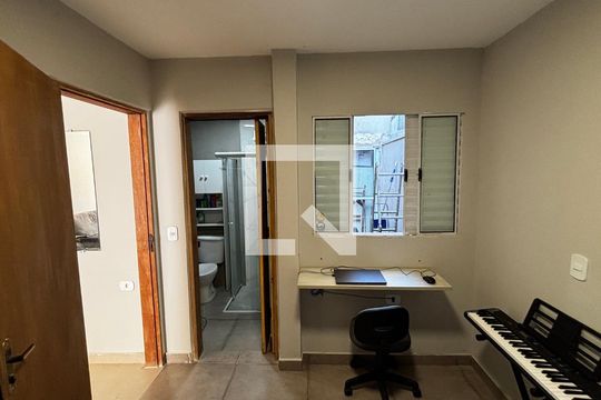 Suite 1 de casa à venda com 3 quartos, 120m² em Parque das Nações, Santo André