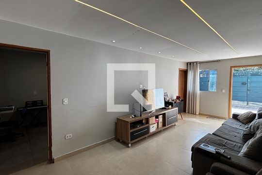 Sala de casa à venda com 3 quartos, 120m² em Parque das Nações, Santo André