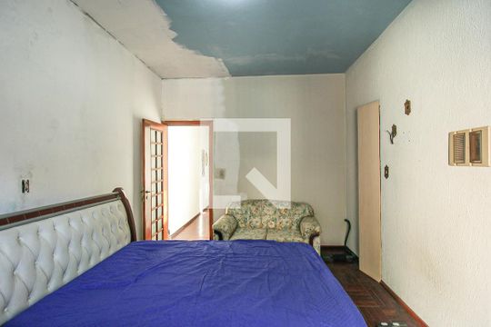 Suíte 1 de casa para alugar com 3 quartos, 100m² em Vila Jaraguá, São Paulo