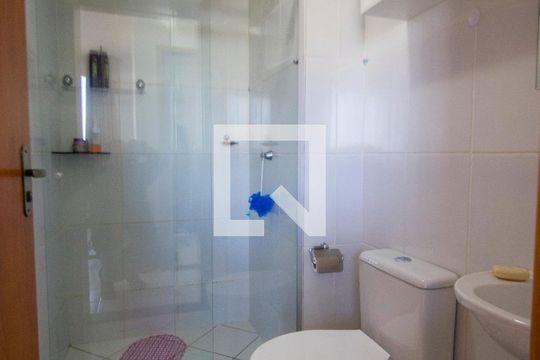 Apartamento à venda com 2 quartos, 58m² em Quadra 302, Brasília
