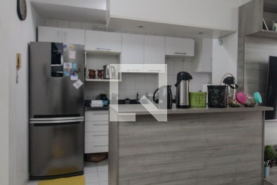 Sala de apartamento para alugar com 3 quartos, 90m² em Tristeza, Porto Alegre