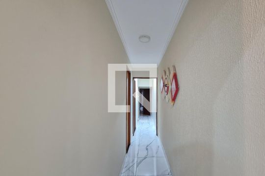 corredor de casa para alugar com 3 quartos, 100m² em Vila Santa Luzia, São Bernardo do Campo
