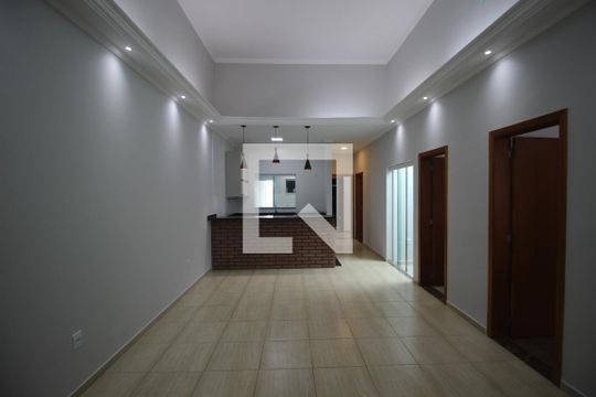 Casa de Condomínio para alugar com 3 quartos, 110m² em Loteamento Dinora Rosa, Sorocaba