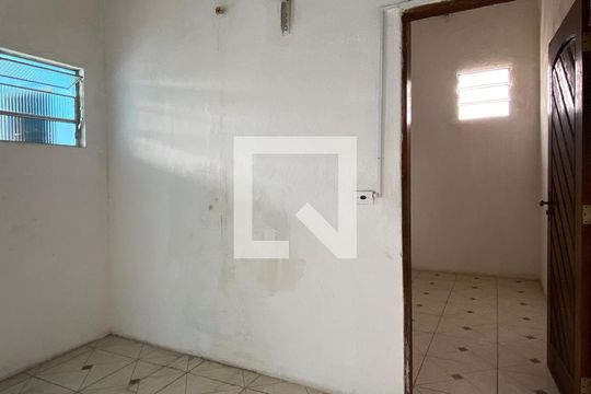 Sala 2 de casa para alugar com 3 quartos, 120m² em Jardim Munhoz Junior, Osasco