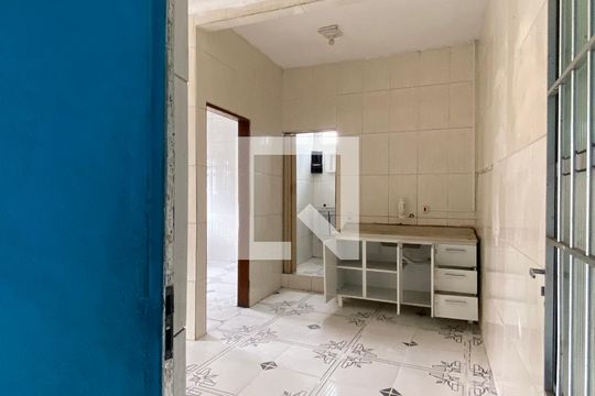 Cozinha de casa para alugar com 3 quartos, 120m² em Jardim Munhoz Junior, Osasco