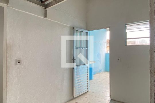 Sala 2 de casa para alugar com 3 quartos, 120m² em Jardim Munhoz Junior, Osasco