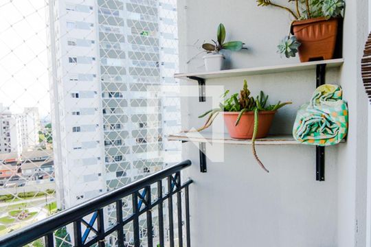 Varanda da Sala de apartamento para alugar com 2 quartos, 50m² em Vila Augusta, Guarulhos