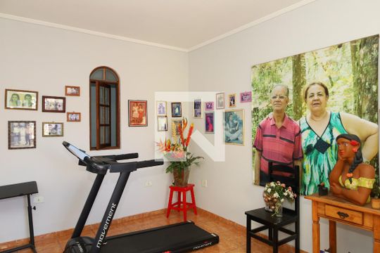 Sala 2 de casa à venda com 5 quartos, 600m² em Cidade Líder, São Paulo