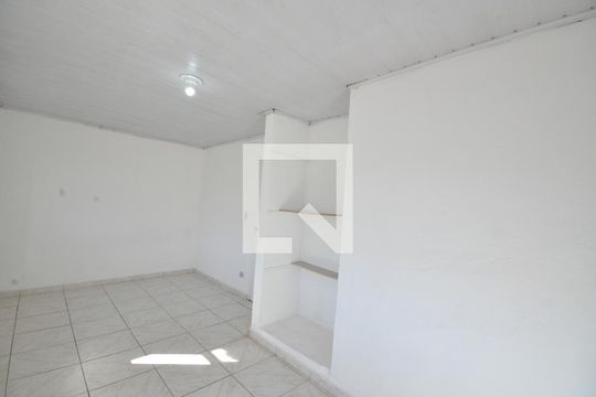 Quarto 1 de casa para alugar com 3 quartos, 160m² em Vila Nelson, São Paulo
