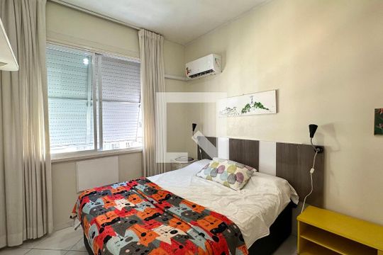 Apartamento para alugar com 2 quartos, 100m² em Copacabana, Rio de Janeiro