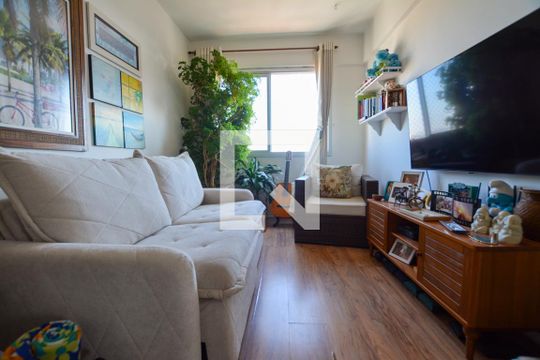 SALA de apartamento para alugar com 2 quartos, 50m² em Vila Lageado, São Paulo