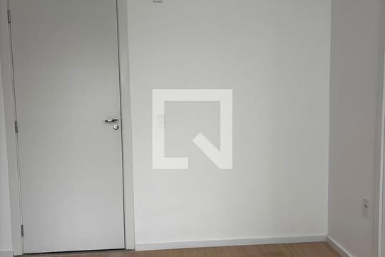 Quarto de apartamento à venda com 1 quarto, 77m² em Santo Amaro, São Paulo