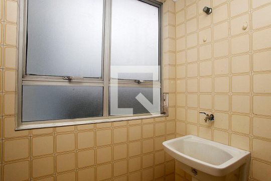 Cozinha /Área de serviço de apartamento para alugar com 1 quarto, 42m² em Partenon, Porto Alegre