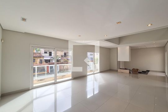 Sala de casa à venda com 3 quartos, 360m² em Parque dos Passaros, São Bernardo do Campo