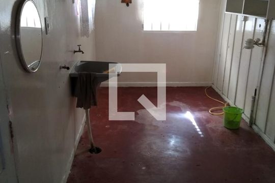 Cozinha e Área de Serviço de casa à venda com 4 quartos, 128m² em Parolin, Curitiba