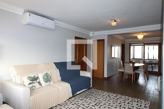 Apartamento à venda com 3 quartos, 118m² em Jardim Itu, Porto Alegre