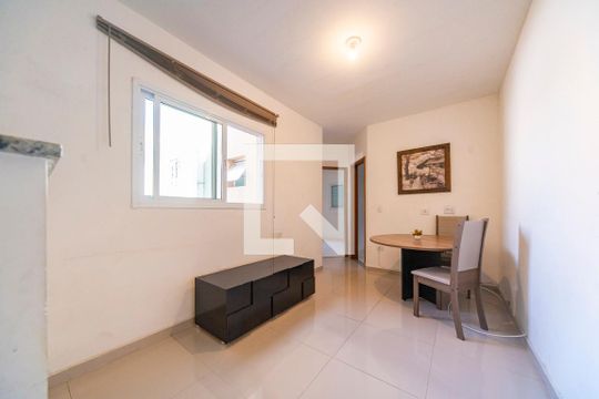 Sala de apartamento à venda com 2 quartos, 80m² em Vila Guarani, Santo André