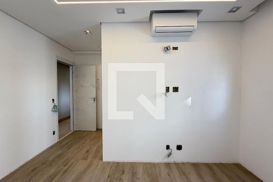 Apartamento à venda com 3 quartos, 96m² em Quarta Parada, São Paulo